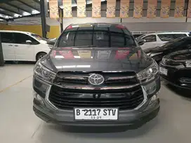 TOYOTA INNOVA REBORN 2.0 VENTURER AT 2017 ABU-ABU