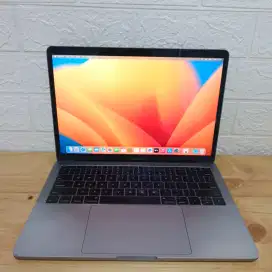 MacBook Pro 13-inch 2017 2 TBT3 Intel Core i5 256GB Laptop Apple Ori