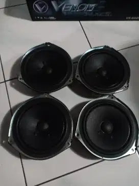 Jual speaker copotan dr toyota Rush kondisi 95%