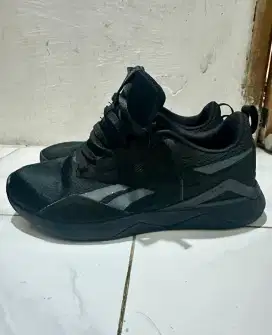 Sepatu Training Reebok Nanoflex V2