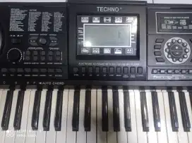 Jual keyboard teckno T-9800ig2 mulus