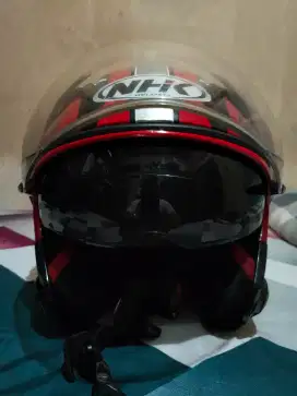 Helm NHK gladiator