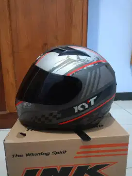 Helm KYT R-10 lagi BU