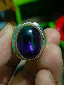 Cincin batu akik kecubung ungu