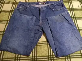 Celana jeans jumbo size 42