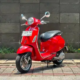 Vespa Primavera IGET ABS 150 TAHUN 2018