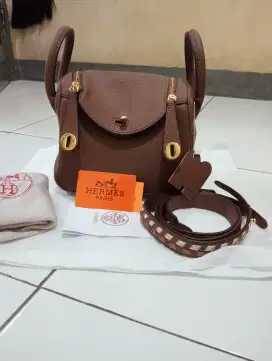 Tas Lindy warna  D.khaki