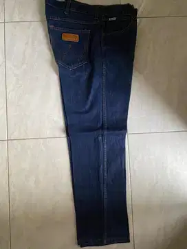 Celana jeans Wrangler