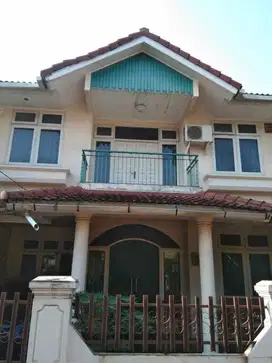 Di Jual Cepat Rumah Perum Duta Indah, Jl. Kenanga Dua, Bekasi