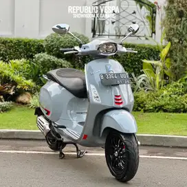 Dijual Cepat Piaggio Vespa SPRINT 150 IGET ABS LED FACELIFT Tahun 2019