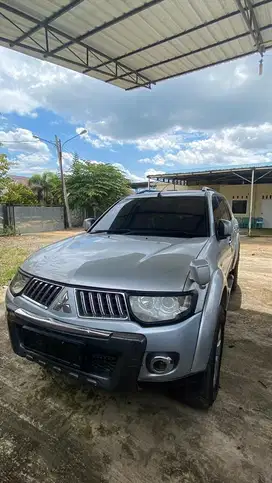 Pajero exceed 2009