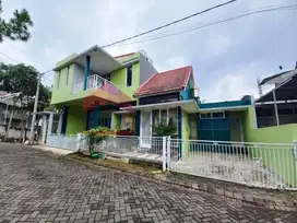 Villa bagus disewakan /dijual di Batu Malang