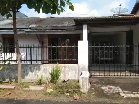 Rumah Strategis murah dan nyaman, SHM