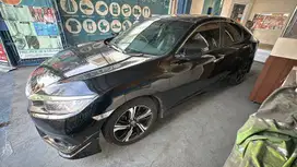 Honda Civic 2017 Bensin