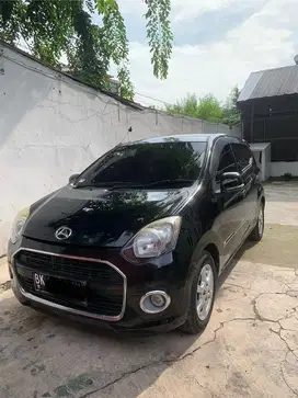 Daihatsu ayla 1.0 x matic 2016