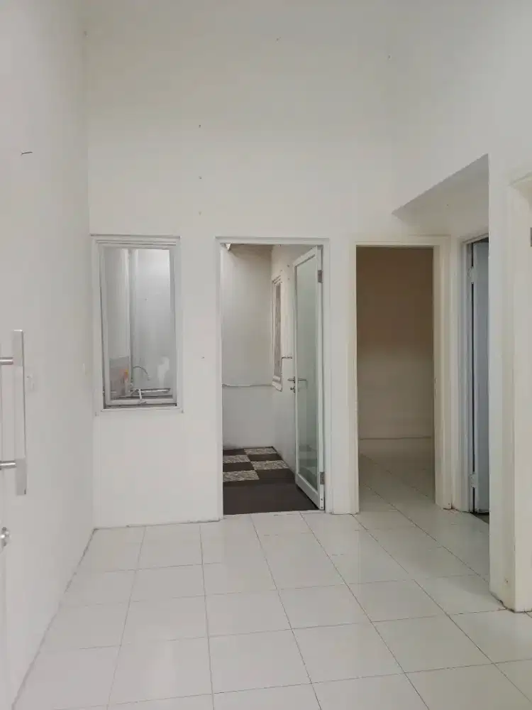 DIJUAL RUMAH DAERAH SEPATAN JAYA IMPERIAL GREEN DEKAT BANDARA