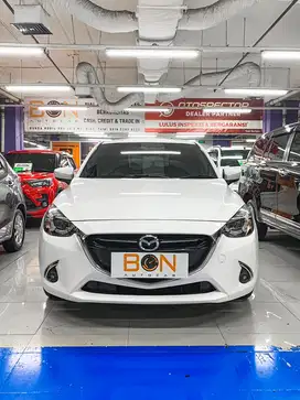 Mazda 2 R 2019 Putih