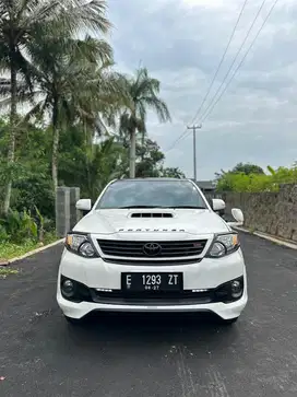 fortuner disel VNT TRD 2014 2 KD