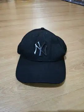 Topi New Era MLB NY Cap Preloved