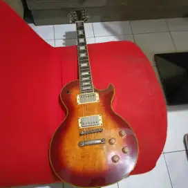 Gitar YAMAHA SL 700C