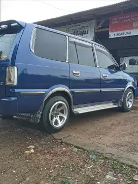 Jual kijang LGX th 2000 1.8 EFI AC , PW ,PS mesin jos kering no rembes