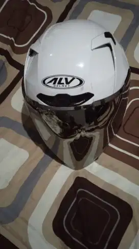 Helm ALV Ultron Putih