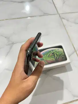 Iphone XsMax 64GB