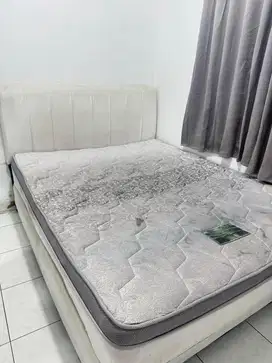 Dijual Kasur Springbed 1 set divan