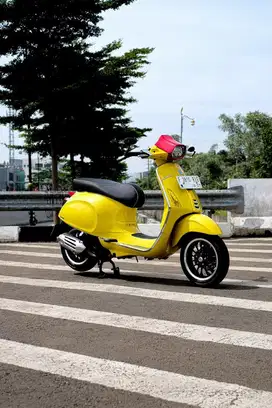 Dijual Vespa Sprint 150 Fav Colour