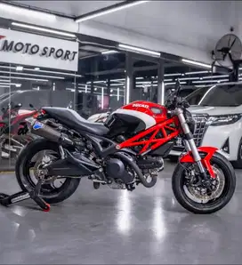 [tdp 49jt] Ducati monster 795 2012