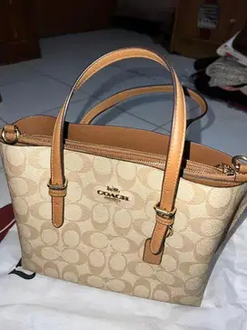 Coach Outlet Mollie Tote 25 In Signature Canvas