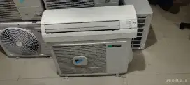 Ac daikin inverter 1pk freon full original