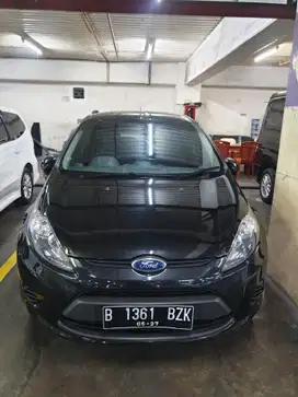 Ford Fiesta 2012 Trend A/T Hitam Tangan 1 Pajak Panjang KM 85rb Asli