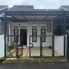 Disewakan rumah di bojong pondok terong cipayung depok