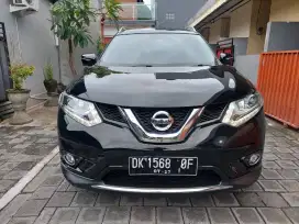 Xtrail 2017 Hitam