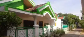 Rumah Asri dan Sejuk