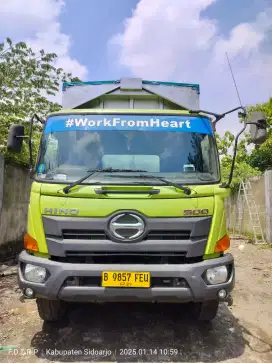 Hino FL235JW wingbox 2019