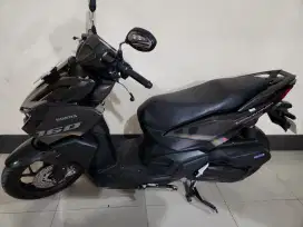 Vario 160 abs hitam glosy 2022 Gbm