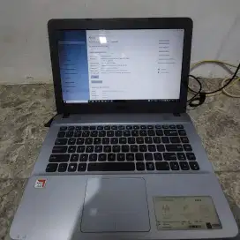 LAPTOP ASUS VIVOBOOK MAX 4/500 GB