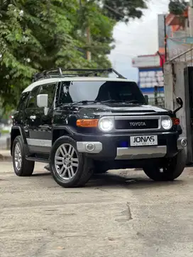 FJ CRUISER 2013 BLACK ON BLACK #2014