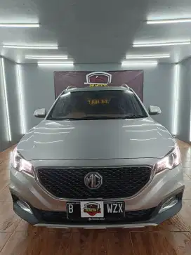 MG ZS LUX 1.500cc Automatic thn 2020, wrn silver istimewa