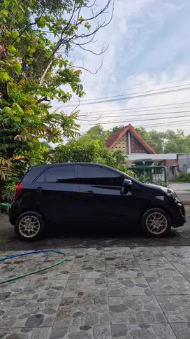 Kia Picanto 2012 Bensin