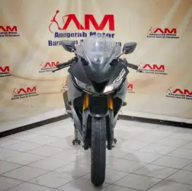 Yamaha R15 V3 Tahun 2021 hitam doff