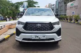 Innova Zenix V Hybrid HV modellista 2022