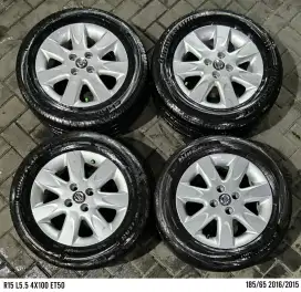 Velg + ban oem nissan r15 4x100 agya ayla brio dll