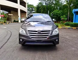 Kijang Innova 2014 G AT Matic Automatic Tangan pertama Terawat