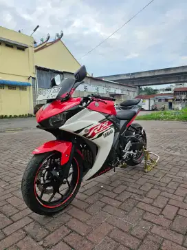 Yamaha R25 Merah Putih 2015