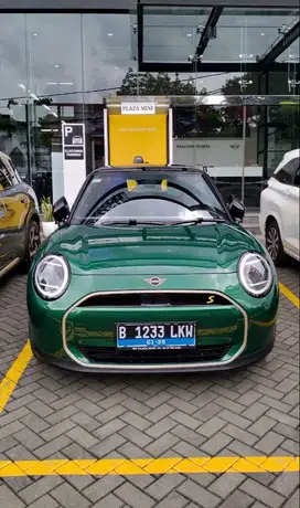 All New Mini Cooper SE (Ex Direksi) - British Racing Green