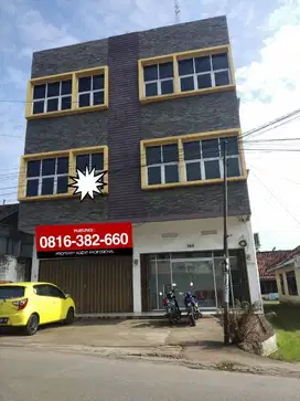 Dijual Ruko 3 Lt dijln May Salim Batubara Sekip Palembang