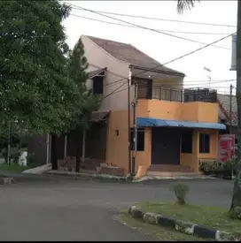 Dijual Rumah Kantor Plus Ruko di Villa Bogor Indah 2